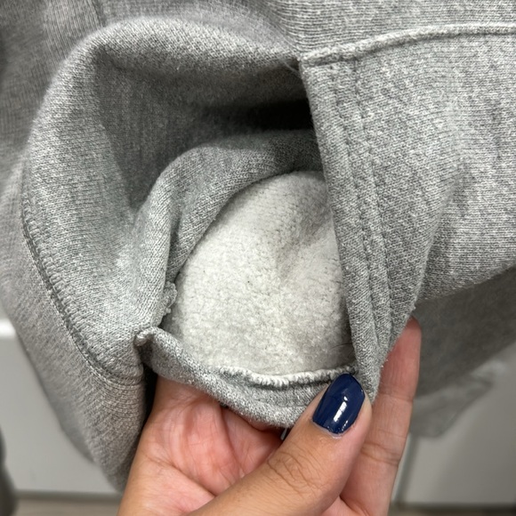 Champion reverse weave grey hoodie - size medium - Picture 7 of 9